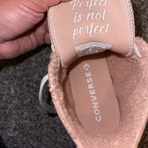 Champagne Tan/Dusk Pink converse size 7 - Picture 4 of 5